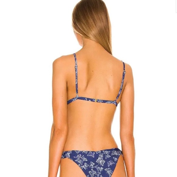 Beach Riot Rosie Navy Ruffle Swim Bikini Top - Picture 6 of 8